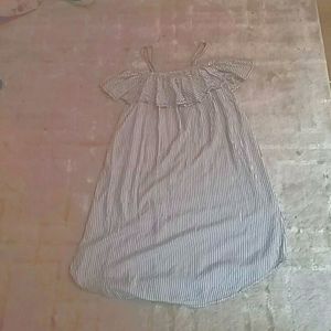 Off shoulder scrunched/ on shoulder dress